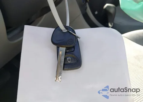 2013 Hyundai Accent Gls z USA, uszkodzony, nr VIN KMHCT4AE7DU398632